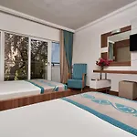 Hotel Maya Golf (adults Only) Side