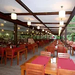 Maya Golf (adults Only) Side