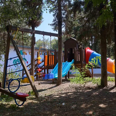 Maya Golf (adults Only) Sidé