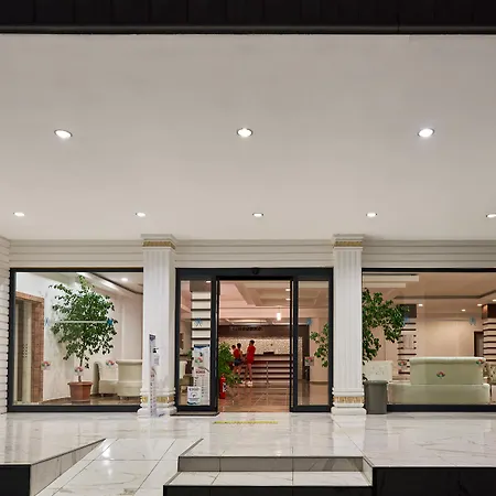 Hotel Maya Golf (adults Only) 3*