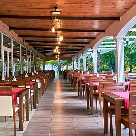 Hotel Maya Golf (adults Only)