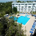 Maya Golf (adults Only) Side